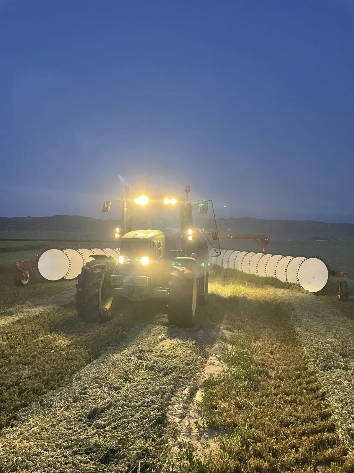 Nighttime work early mornings, Nevada